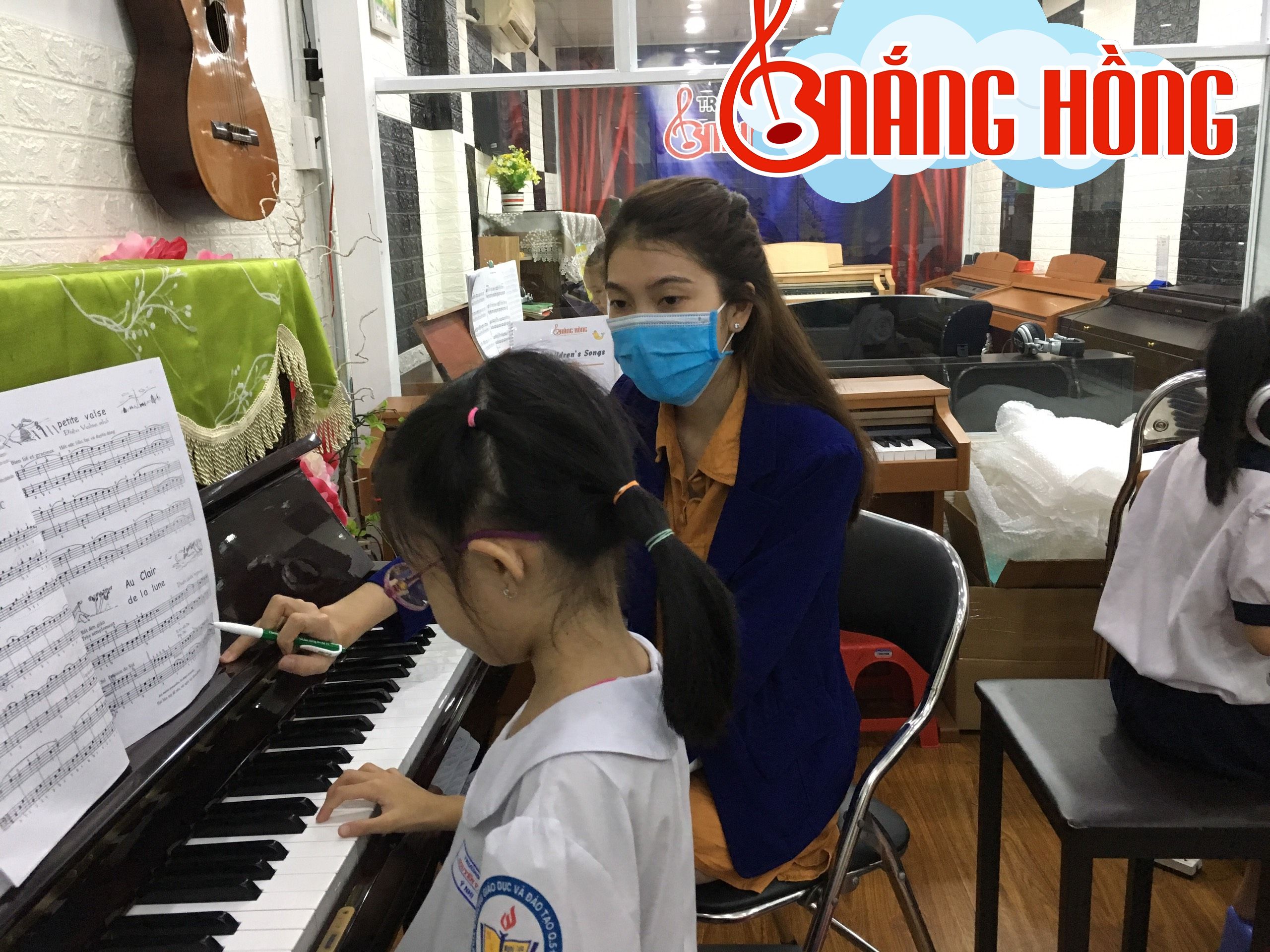 Một giờ học tại Nắng Hồng Music cơ sở Tân Bình