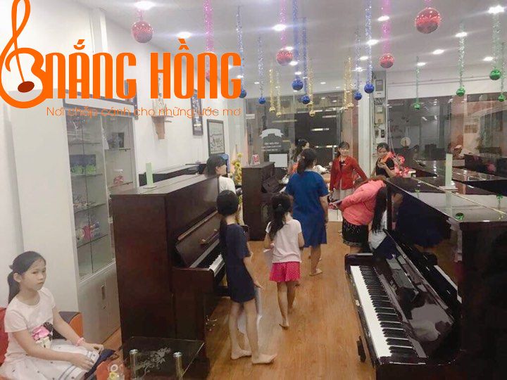 Học đàn Piano ở quân Tân Bình